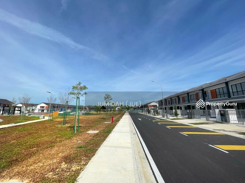 Brand New (Facing Playground)Double Storey Terrace (CASIRA 3)Bandar Bukit Raja, Klang (Newly Vp)
