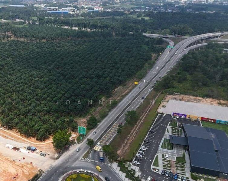 For Sale - 17 Acres Agriculture Zoning Commercial Land @ Indahpura Kulai, Johor, Facing Highway & Opposite JPO