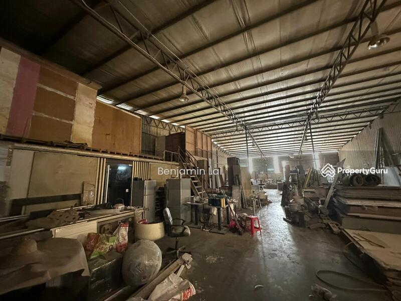 Untuk Disewa - Kajang Cheras Simpang Balak Warehouse for rent