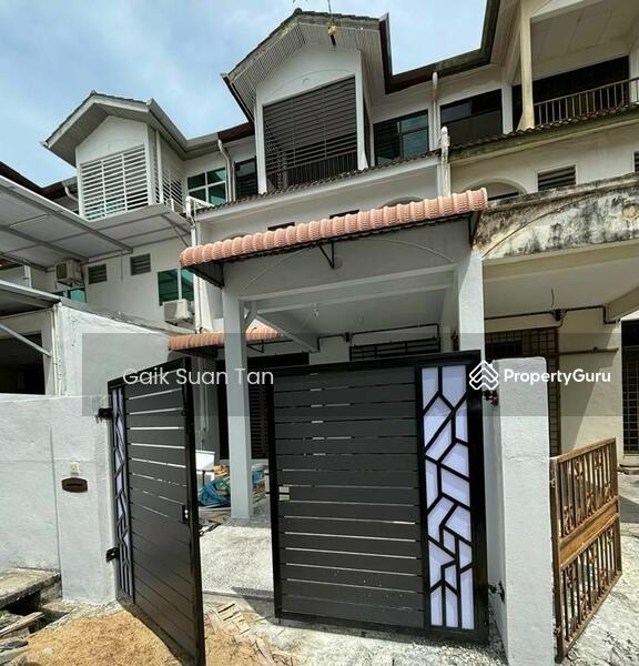 For Rent - 2.5-storey Terraced House at Kampung Masjid