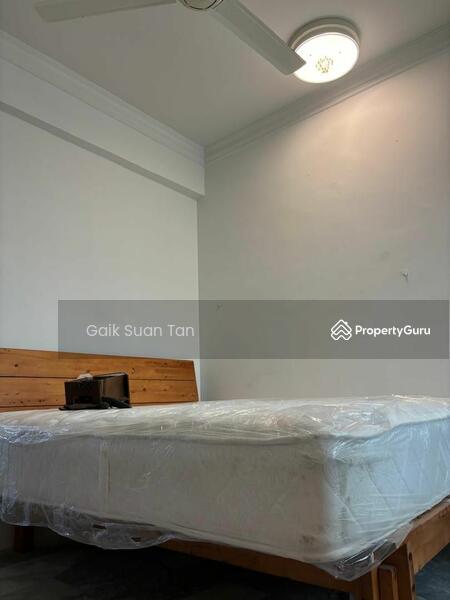 For Rent - 2.5-storey Terraced House at Kampung Masjid