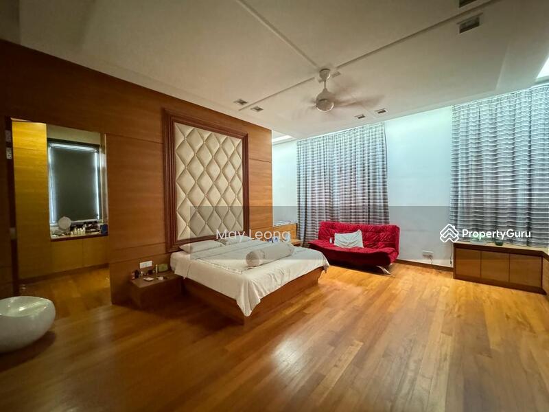 For Sale - Bungalow at Bukit Damansara