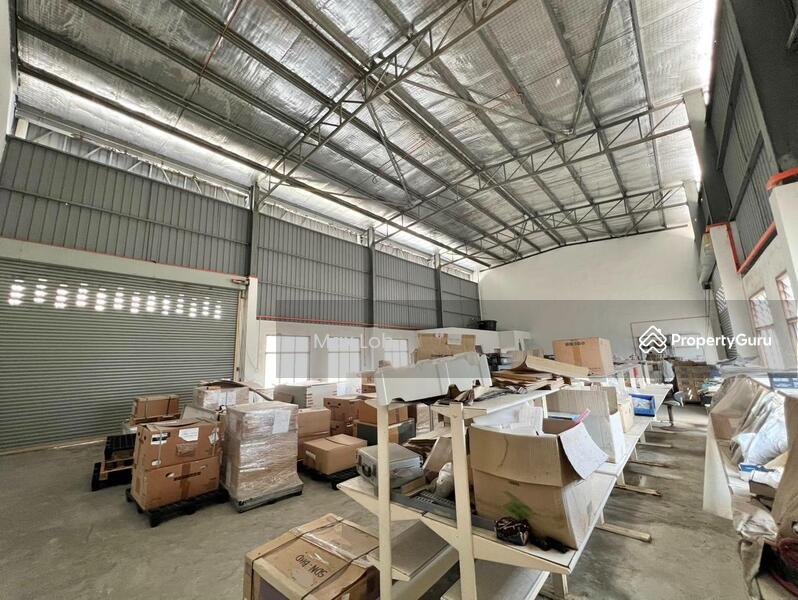 Untuk Dijual - Kempas Utama, 1.5 Storey Semi D Factory, BUA 5,461 Sqf