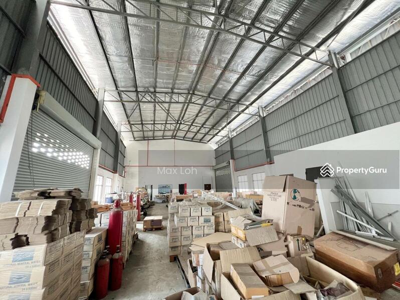 Untuk Dijual - Kempas Utama, 1.5 Storey Semi D Factory, BUA 5,461 Sqf