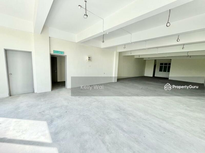 For Sale - Jalan Persiaran Pertama @ Danga Utama 3.5-Storey Shoplot For Sale