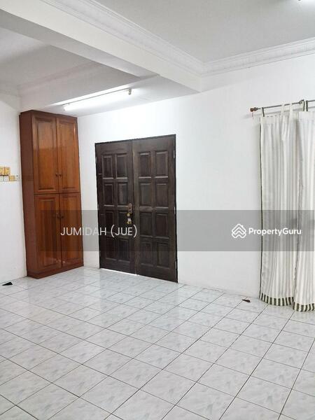 Facing Open Spacious 2-Storey Terrace @ Lestari Putra LEP 5, Seri Kembangan