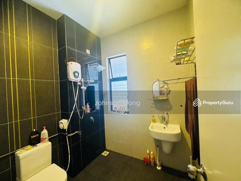 Untuk Dijual - TPH LINK @ Taman Pulai Hijauan