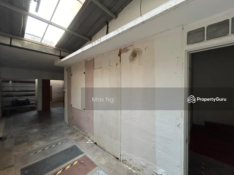 Untuk Dijual - Jelutong