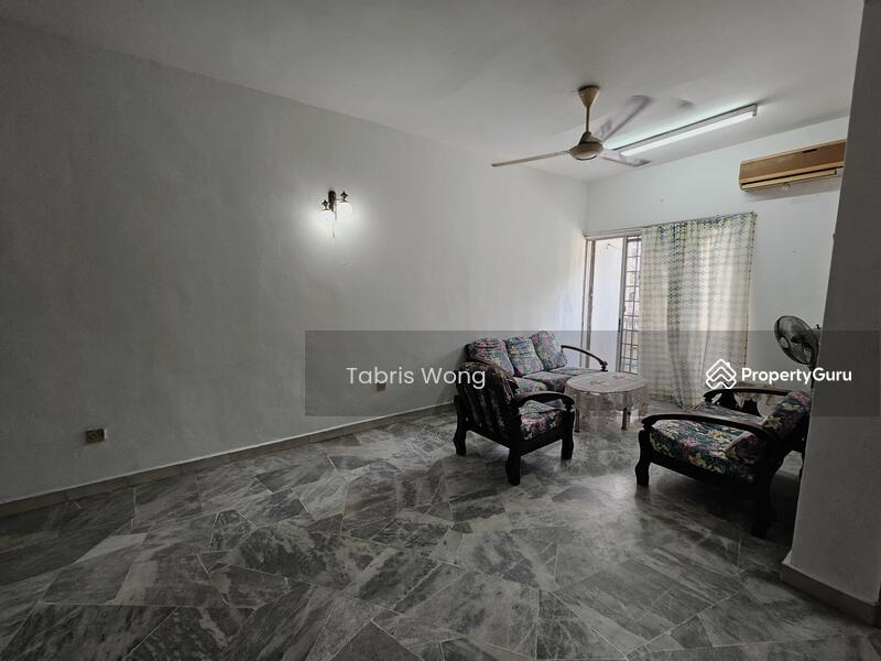 For Rent - Pelangi Court