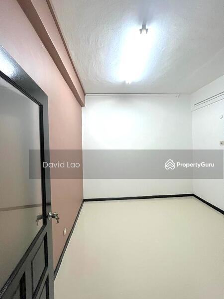 For Rent - Pearl Court