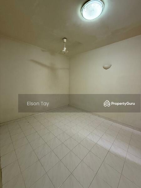 Untuk Dijual - Golden Shower Apartment Klebang Melaka