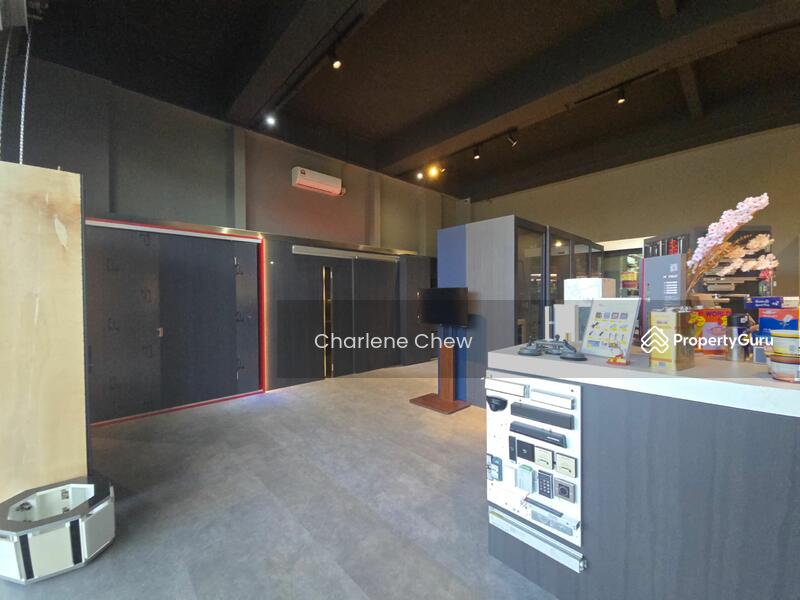 For Rent - Semi-D factory at Kawasan Perindustrian Mount Austin