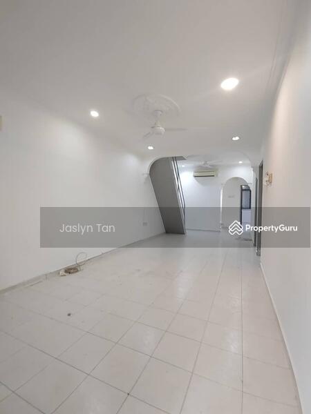 For Rent - Taman Daya - Jalan Nibong 28