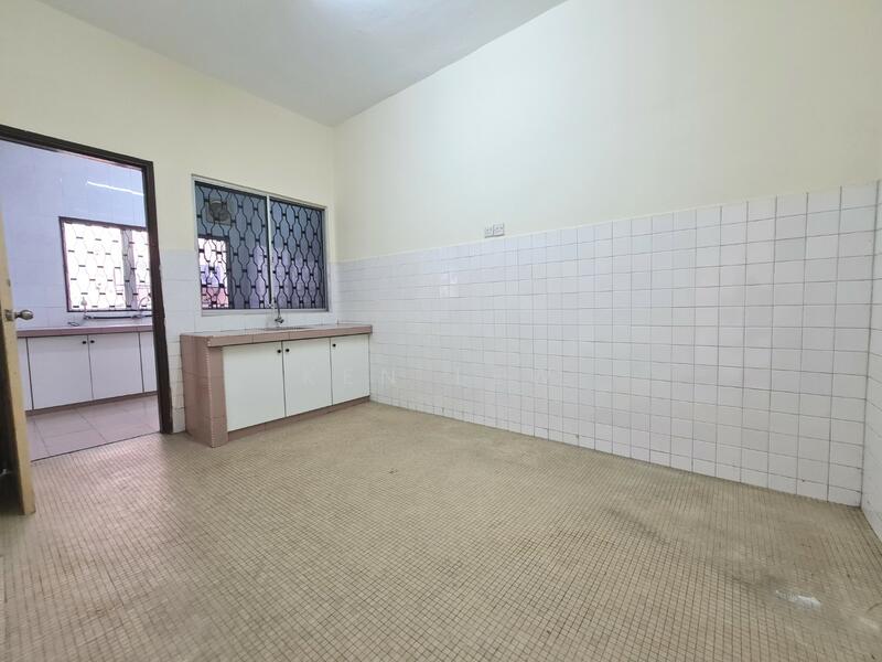 For Rent - [Good Condition 3 Aircond] Taman Midah