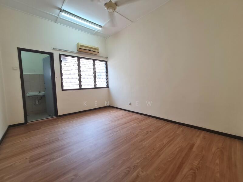 For Rent - [Good Condition 3 Aircond] Taman Midah