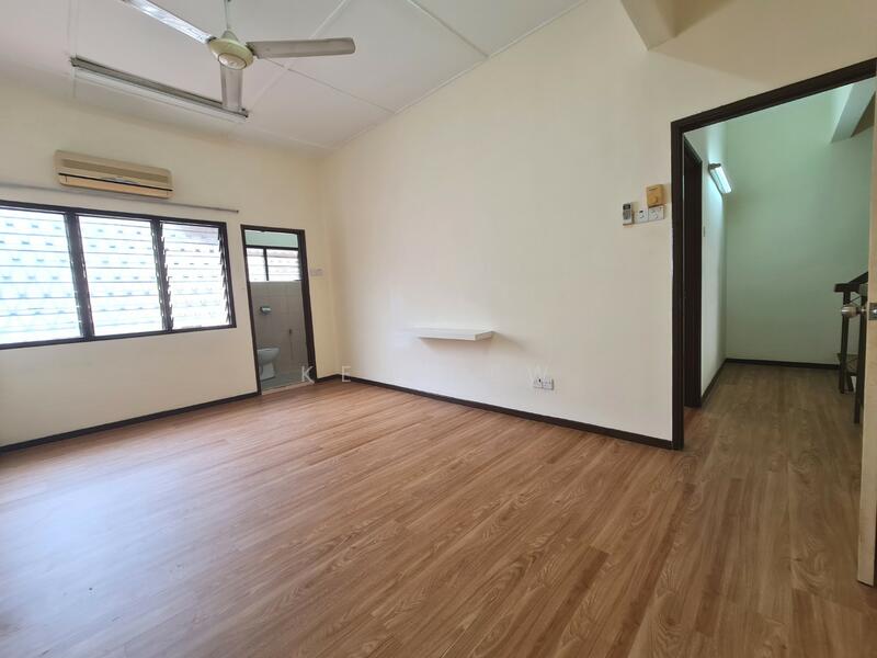 For Rent - [Good Condition 3 Aircond] Taman Midah