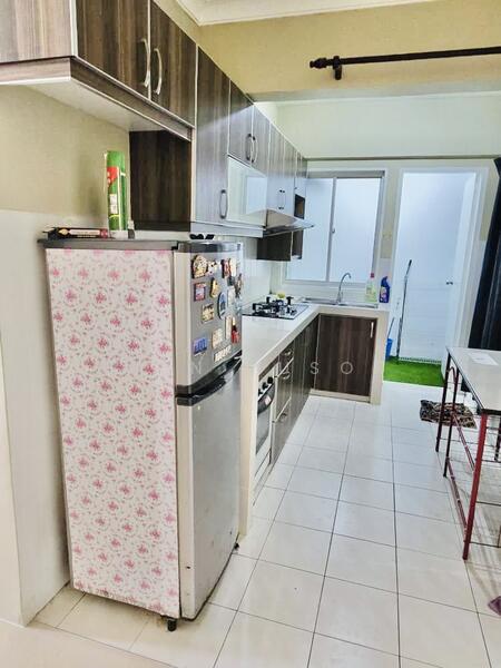 For Rent - Lakeview Apartments