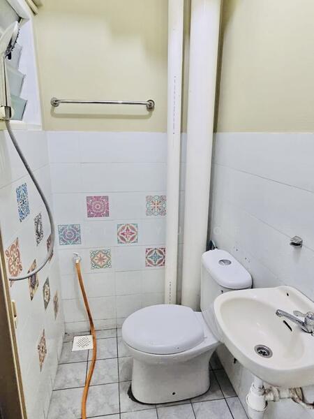 For Rent - Lakeview Apartments