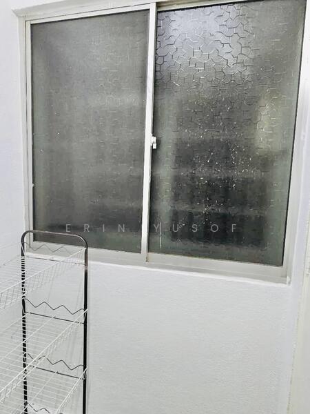 For Rent - Lakeview Apartments