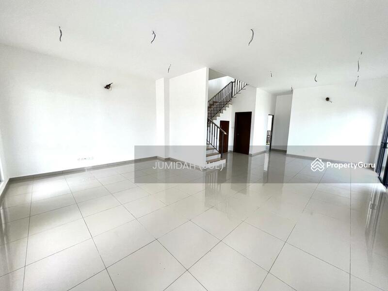 End LotBig SizeDouble Storey Terrace Setia Safiro Phase 3 Amadeo Amoda Cyber 