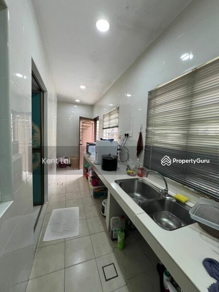 For Sale - Puteri 12
