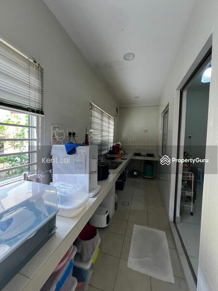 For Sale - Puteri 12