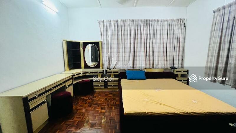 Untuk Dijual - 5 Bedrooms Rumah Berkembar Bagan Luar, Butterworth, Penang