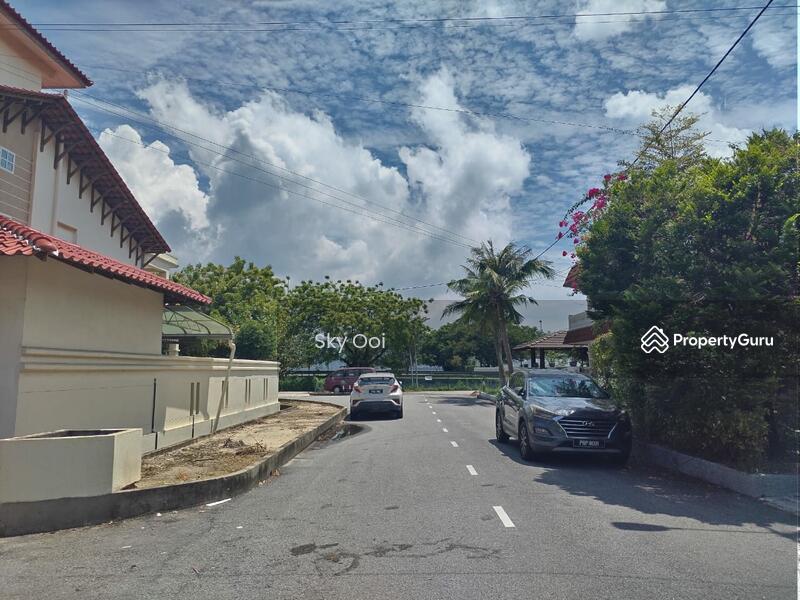 Untuk Dijual - 5 Bedrooms Rumah Berkembar Bagan Luar, Butterworth, Penang