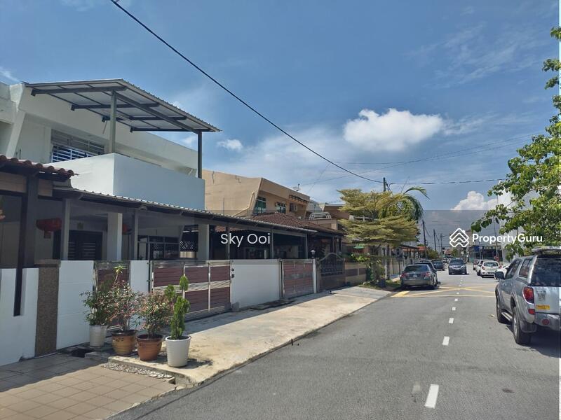 Untuk Dijual - 5 Bedrooms Rumah Berkembar Bagan Luar, Butterworth, Penang