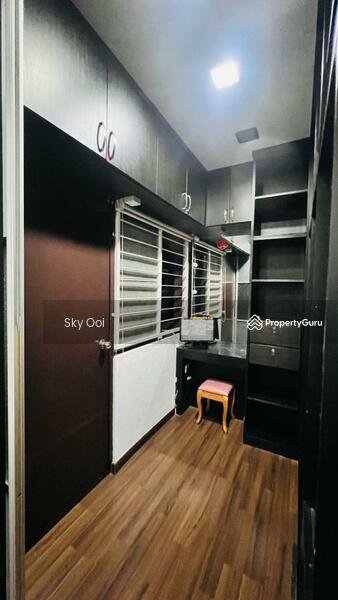 Untuk Dijual - 5 Bedrooms Rumah Berkembar Bagan Luar, Butterworth, Penang
