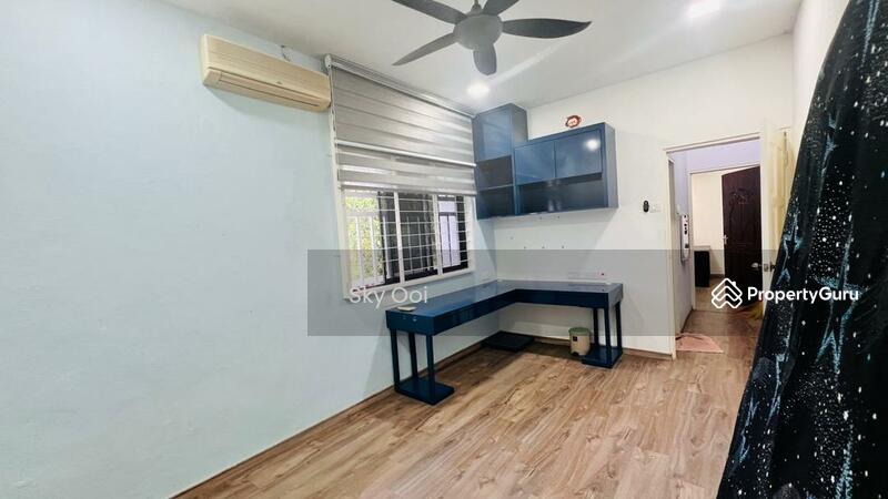Untuk Dijual - 5 Bedrooms Rumah Berkembar Bagan Luar, Butterworth, Penang