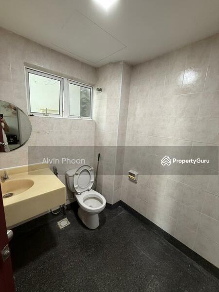 For Rent - Scott Sentral