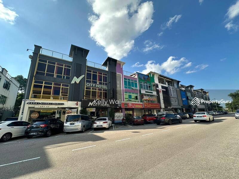 For Sale - Jalan Bestari @ Nusa Bestari 3 Storey Shoplot End Lot For Sale