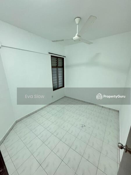 For Sale - Bandar Selesa Jaya
