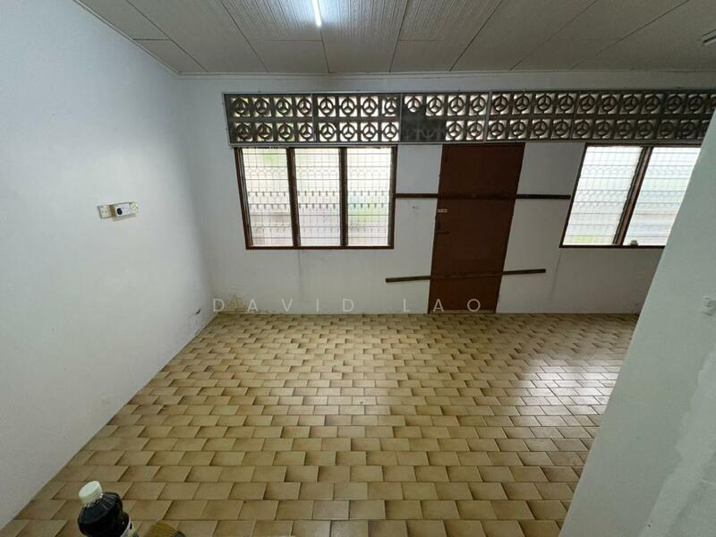 Untuk Disewa - 2 Storey House Ampang Tamam Uda Jaya Jalan Melati