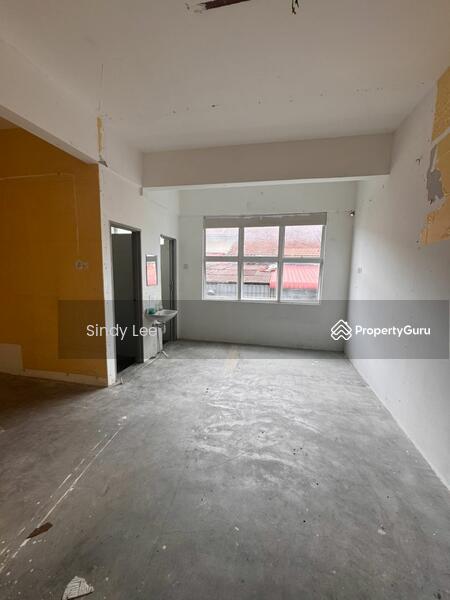 For Rent - SHOP LOT FIRST FLOOR RENT AT JELUTONG MIAN ROAD 1400 SQFT