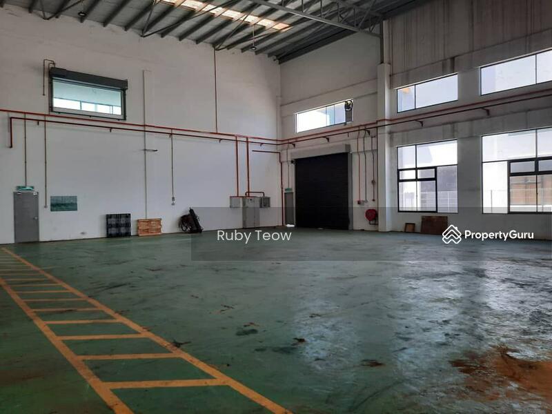 Untuk Disewa - Setia Business Park 1 – Semi-Detached Factory for Rent