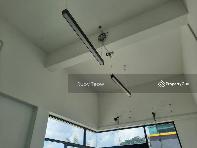 Untuk Disewa - Setia Business Park 1 – Semi-Detached Factory for Rent