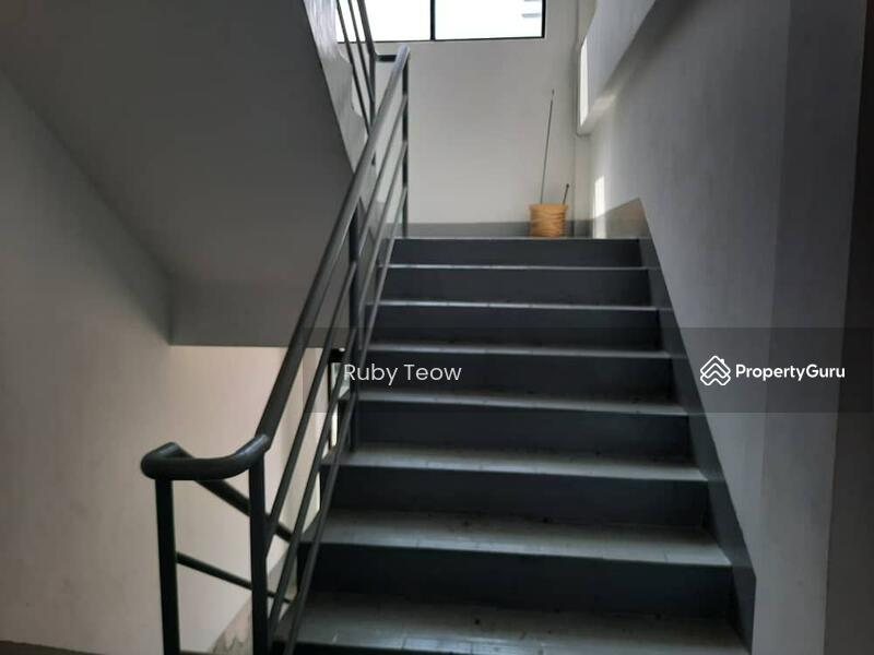 Untuk Disewa - Setia Business Park 1 – Semi-Detached Factory for Rent