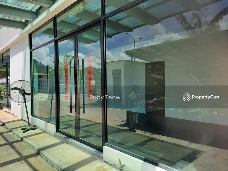 Untuk Disewa - Setia Business Park 1 – Semi-Detached Factory for Rent
