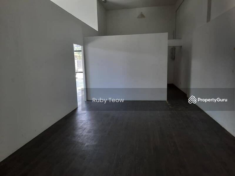 Untuk Disewa - Setia Business Park 1 – Semi-Detached Factory for Rent