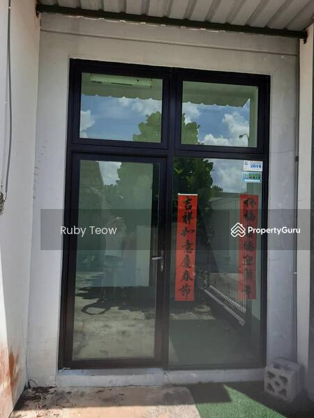 Untuk Disewa - Setia Business Park 1 – Semi-Detached Factory for Rent