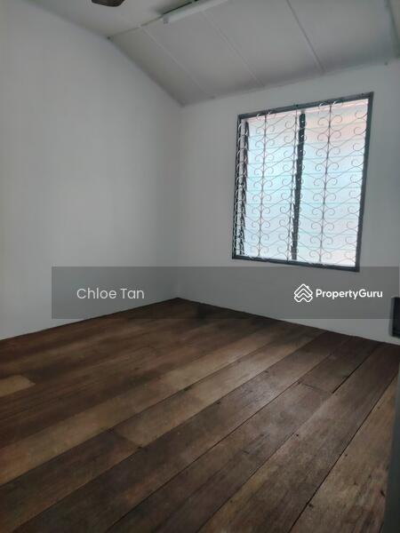Untuk Dijual - Tingkat berani
