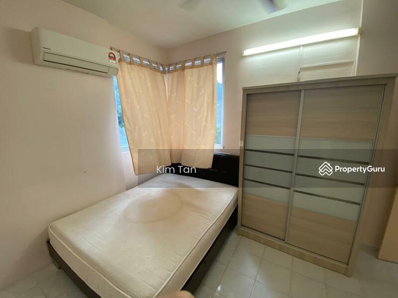 Untuk Disewa - Jay Series (Greenlane Heights Block J)