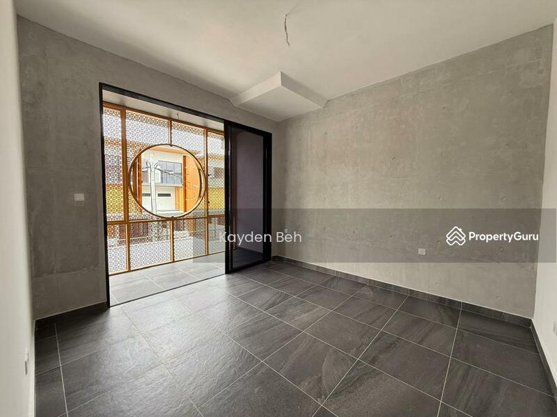 For Sale - D'Art Hills Residence