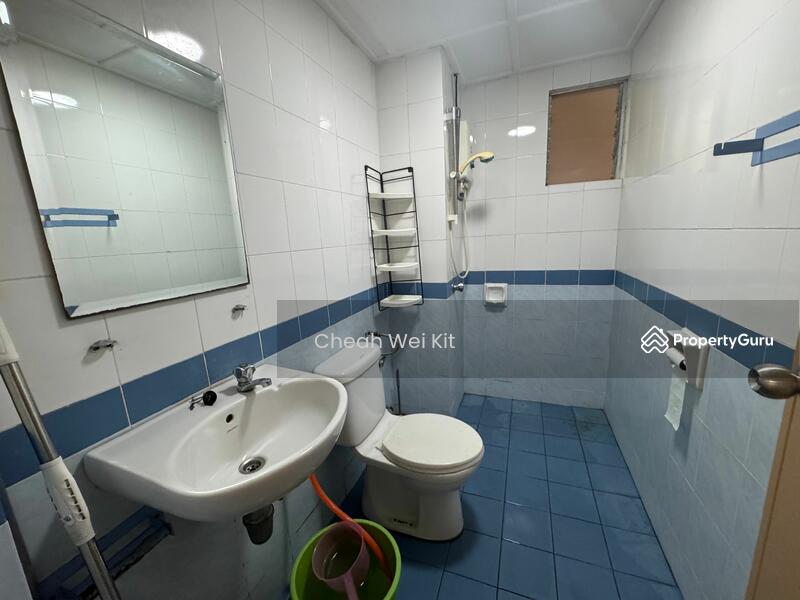 Untuk Disewa - D'shire Villa