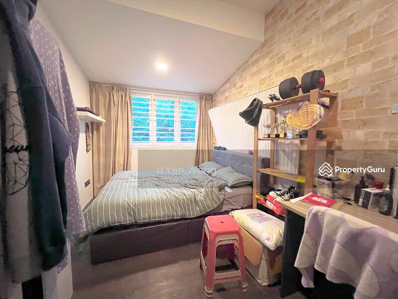 For Sale - Taman Yulek