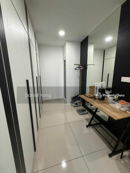 For Sale - 3-storey Terraced House at Taman Indahputra