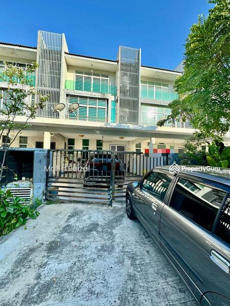 For Sale - Renovated 3 Storey Bangi Avenue 3, Bangi Avenue