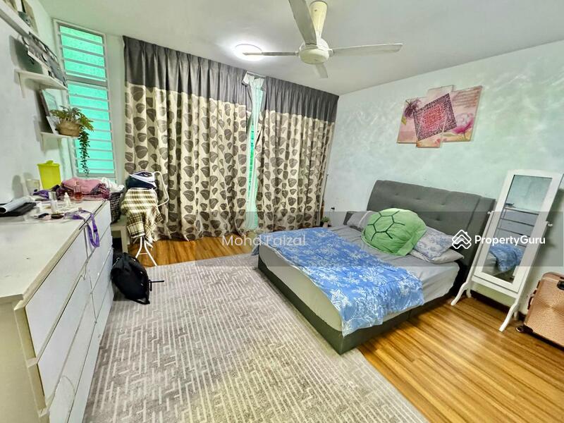 For Sale - Renovated 3 Storey Bangi Avenue 3, Bangi Avenue